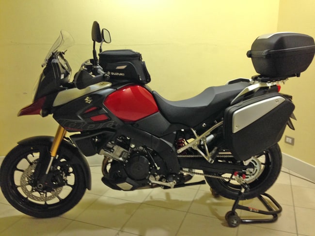 Ecco la Suzuki V-Strom 1000 ABS 2014 in versione "on the road"