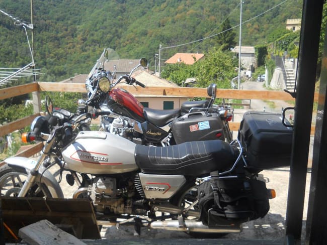 Le Moto Guzzi V35 e Nevada 750 di Peio