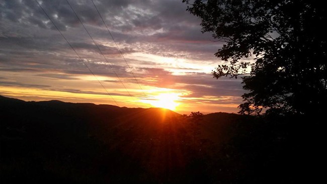 A caccia di tramonti in moto