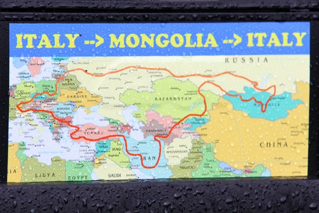 In moto in Mongolia