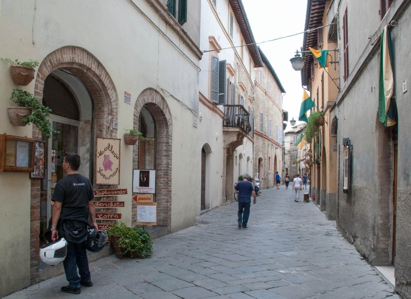 Stradine di Bevagna