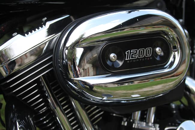 Il bellissimo propulsore della Harley Davidson Superlow 1200T