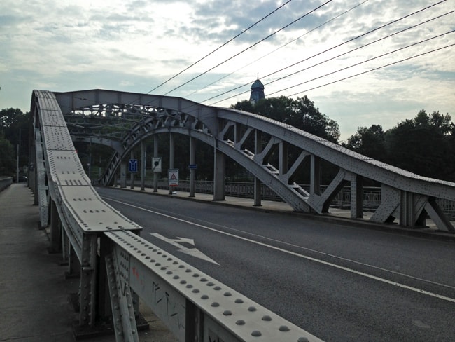 Uno dei numerosi ponti sul fiume Ostravice