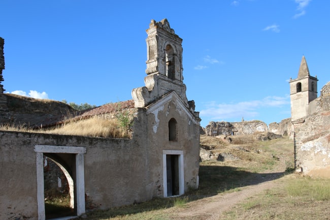 L'interno del Castello di Juromenha 