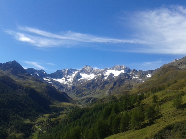 2 Il paesaggio verso il Passo Rombo