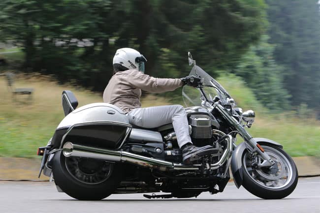 Prova Moto Guzzi California 1400 Touring S.E.