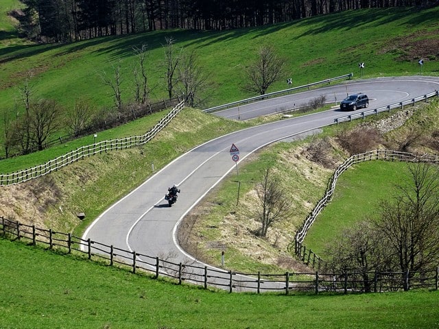 Sul circuito stradale del Mugello, scendendo verso Firenzuola